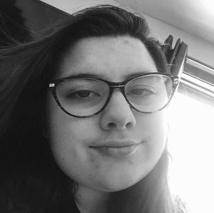 Meet your Posher, Kiana
